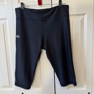 Under Armour Black Capri Leggings Women’s Size XL Activewear